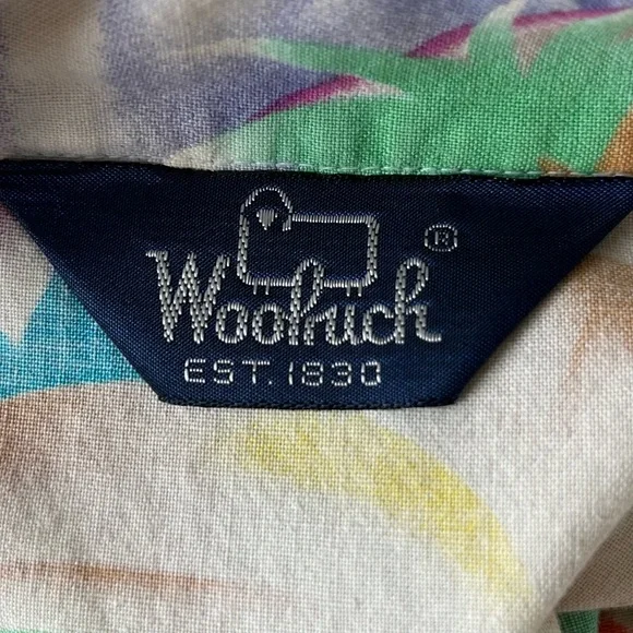 •Woolrich• Men’s Colorful Vintage Tropical Shirt - Size Medium - Picture 4 of 5